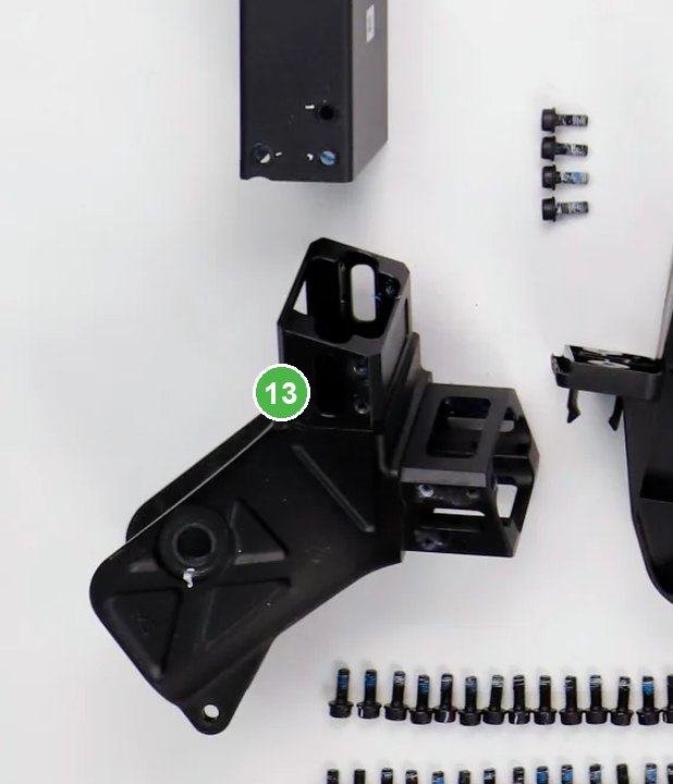Conector de Brazo de Aeronave M3 señalada con el número 13 en el diagrama de despiece del DJI Agras T70P