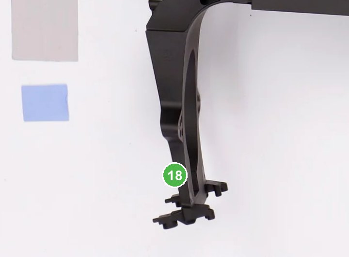 Soporte de Radar Delantero señalada con el número 18 en el diagrama de despiece del DJI Agras T70P