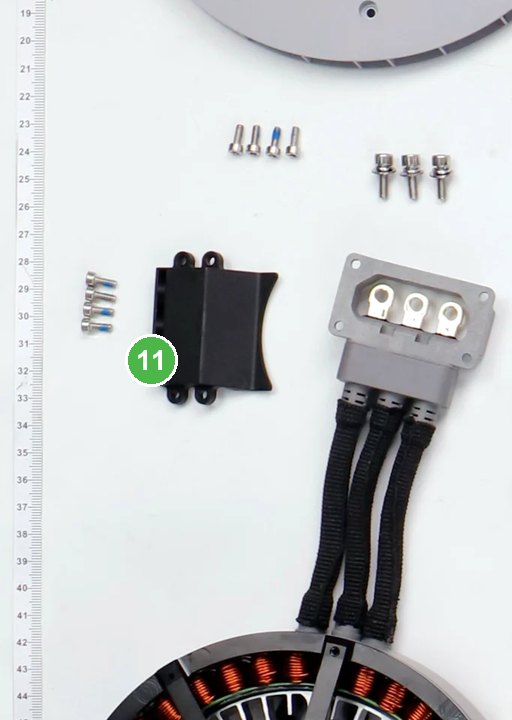 Cubierta Protectora del Cable del Motor señalada con el número 11 en el diagrama de despiece del DJI Agras T70P